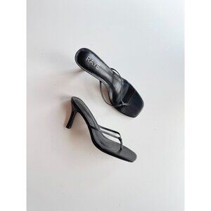 NWOB RAYE Kimme Black Leather Thong Stiletto Heel Sandals, Size 5.5